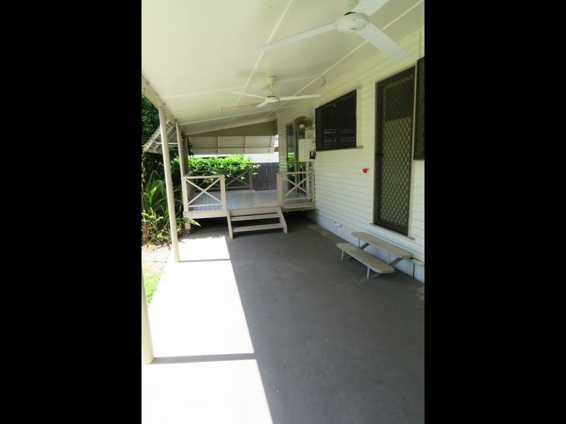 32 Cassia Street, Edge Hill QLD 4870