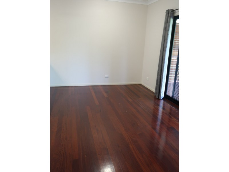 2/7 Tenni Street, Redlynch QLD 4870