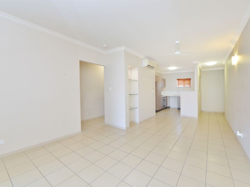 126/22 Ward Street, Mooroobool QLD 4870