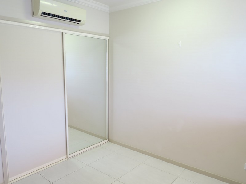 126/22 Ward Street, Mooroobool QLD 4870