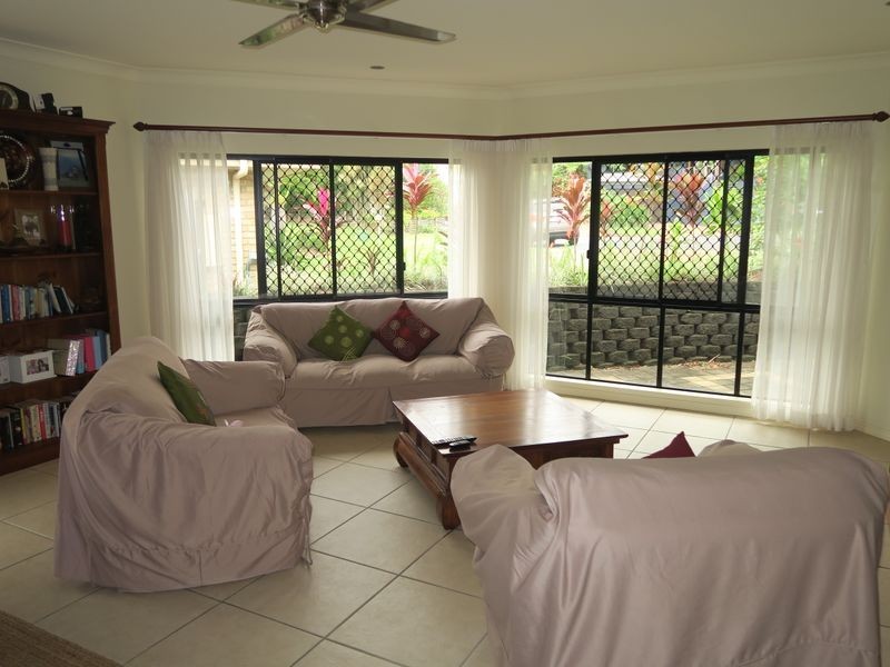 4 Yellowfin Close, Kanimbla QLD 4870