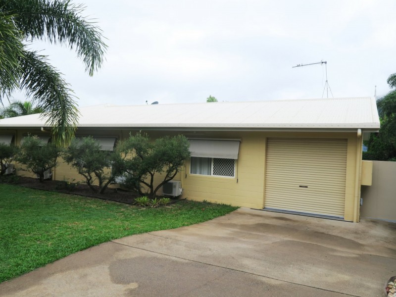91 Jungara Road, Redlynch QLD 4870