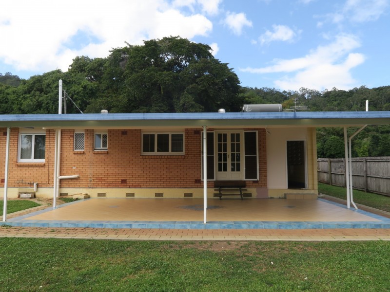 10 Wilunga Street, Stratford QLD 4870