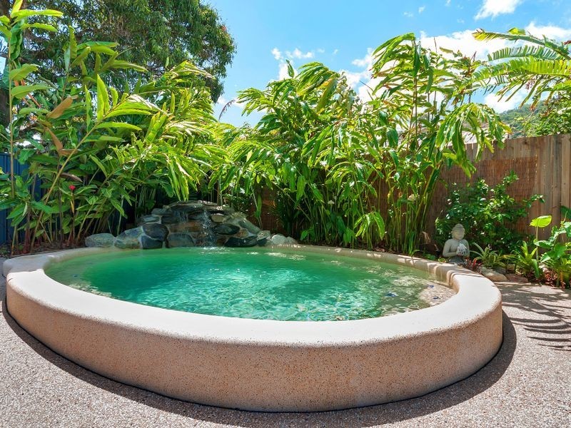 413 Mayers Street, Edge Hill QLD 4870