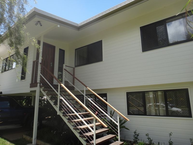 4 Compass Close, Edge Hill QLD 4870