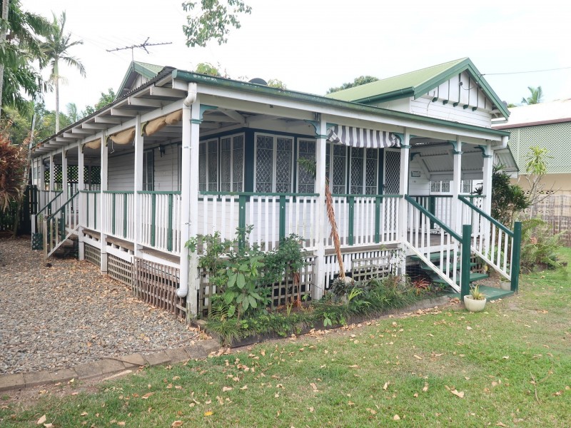 148 Hoare Street, Manunda QLD 4870