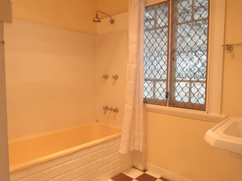 148 Hoare Street, Manunda QLD 4870