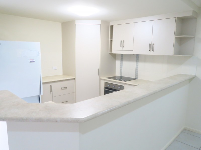 12/21-29 Giffin Road, White Rock QLD 4868