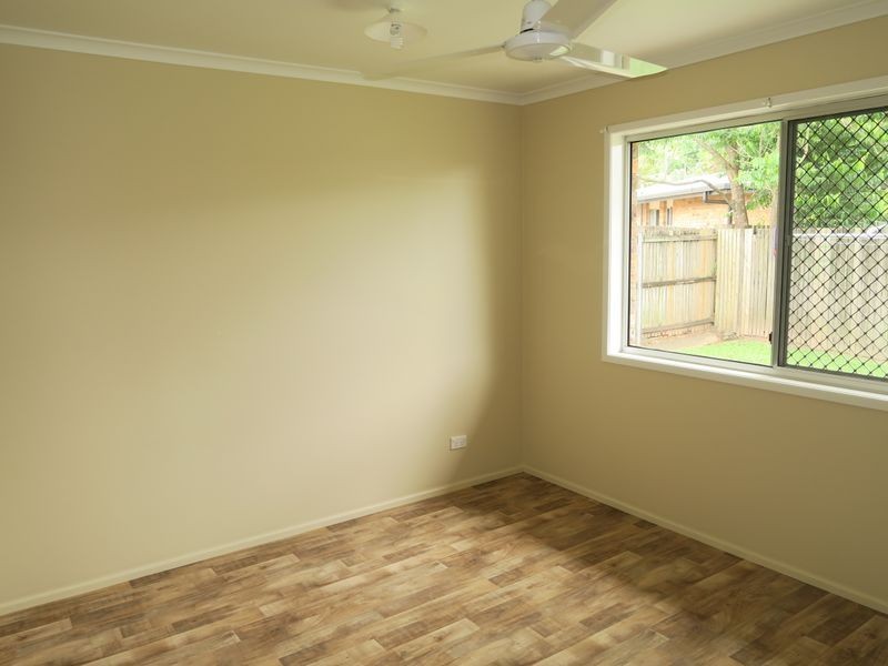 43 Francis Street, Mooroobool QLD 4870