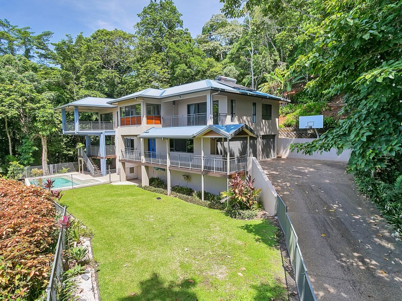 14 Grace Close, Whitfield QLD 4870