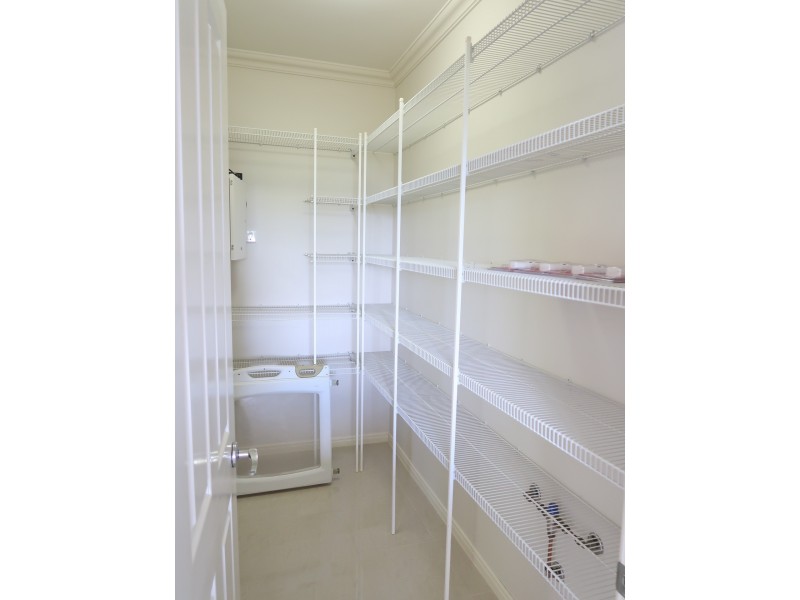 14 Grace Close, Whitfield QLD 4870