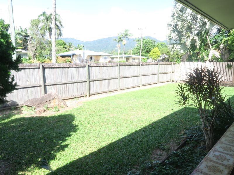 299 McCoombe Street, Mooroobool QLD 4870