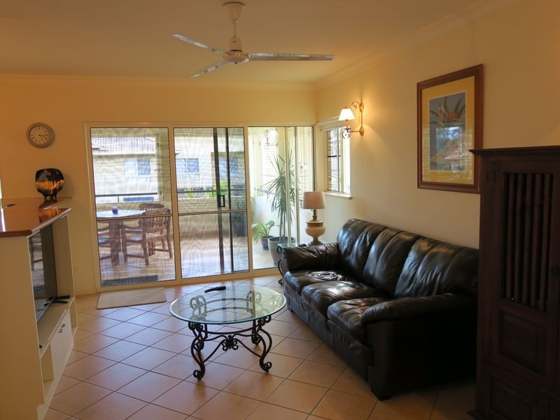 410/2 Greenslopes Street, Cairns North QLD 4870