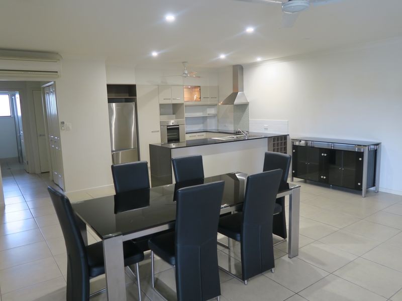8/27-29 Pembroke Street, Parramatta Park QLD 4870