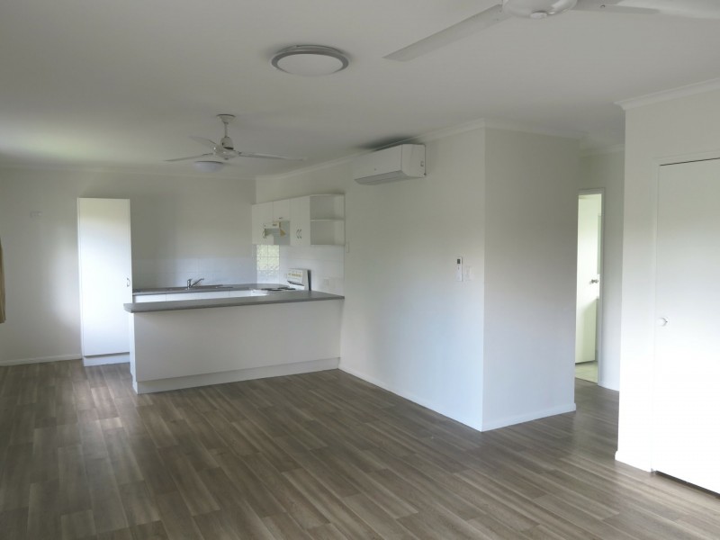 9/8 Grantala Street, Manoora QLD 4870