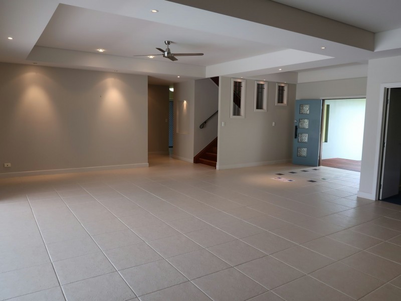 19 East Park Ridge Drive, Brinsmead QLD 4870