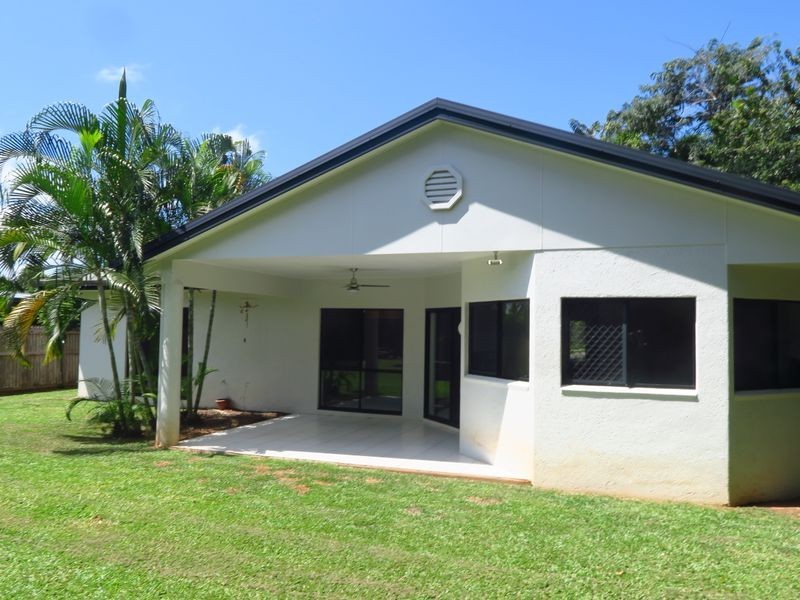 40 Daphne Drive, Redlynch QLD 4870