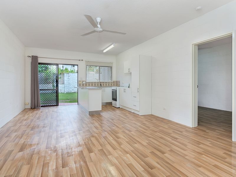 2/3 Crathern Close, Edge Hill QLD 4870