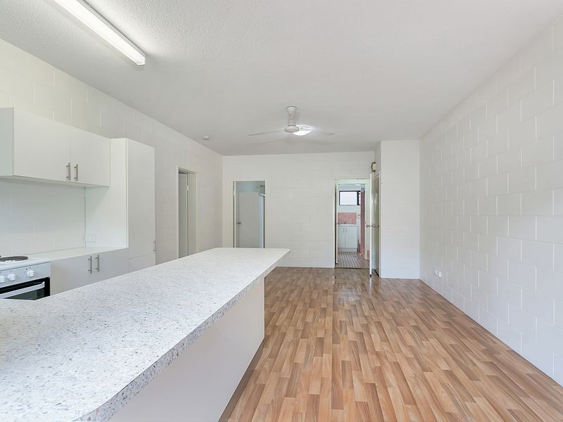 2/3 Crathern Close, Edge Hill QLD 4870