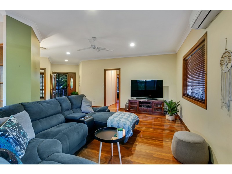 170 Harvey Road, Redlynch QLD 4870