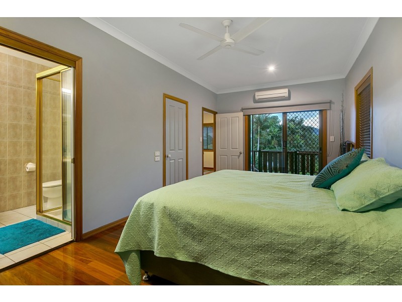 170 Harvey Road, Redlynch QLD 4870