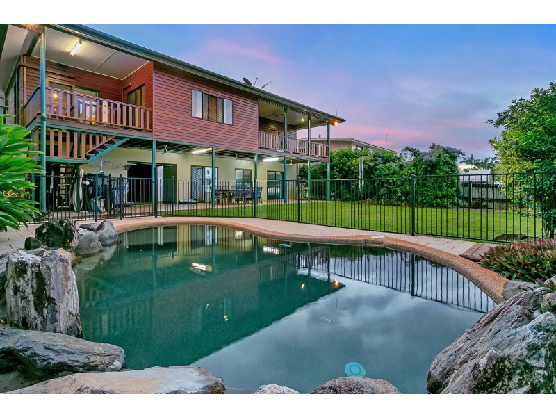 170 Harvey Road, Redlynch QLD 4870