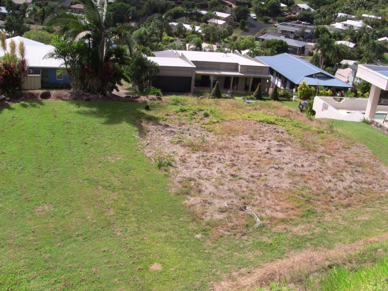 26 Pheasant Street, Bayview Heights QLD 4868