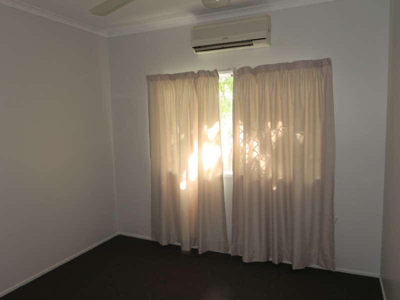 5 Whyandra Close, Mount Sheridan QLD 4868