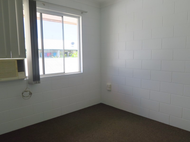 9/73 Pease Street, Manoora QLD 4870