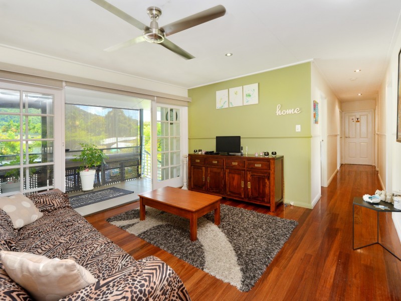 17 Cassia Street, Edge Hill QLD 4870