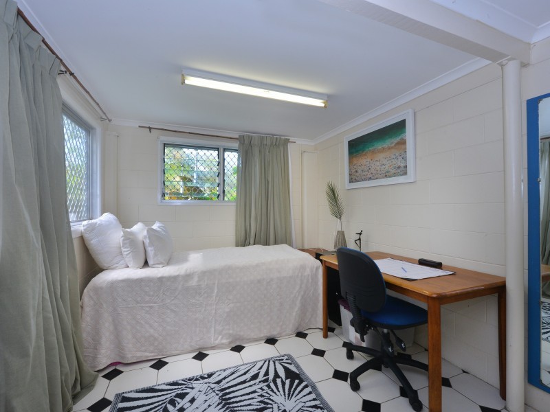 17 Cassia Street, Edge Hill QLD 4870