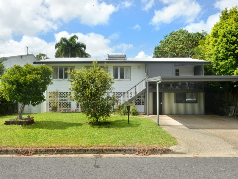17 Cassia Street, Edge Hill QLD 4870