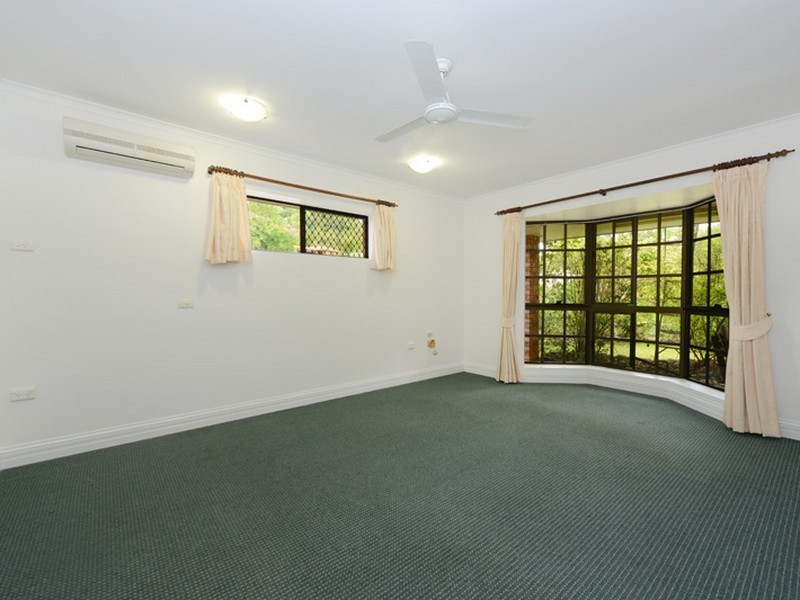 4 Finch Street, Bayview Heights QLD 4868
