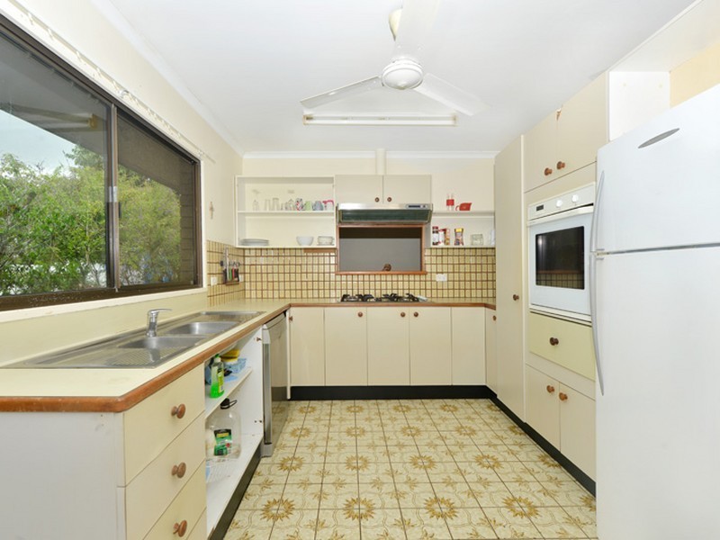1/23 Woodward Street, Edge Hill QLD 4870