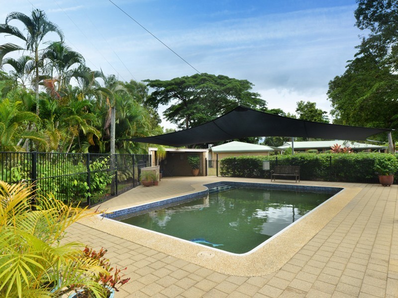 1/23 Woodward Street, Edge Hill QLD 4870