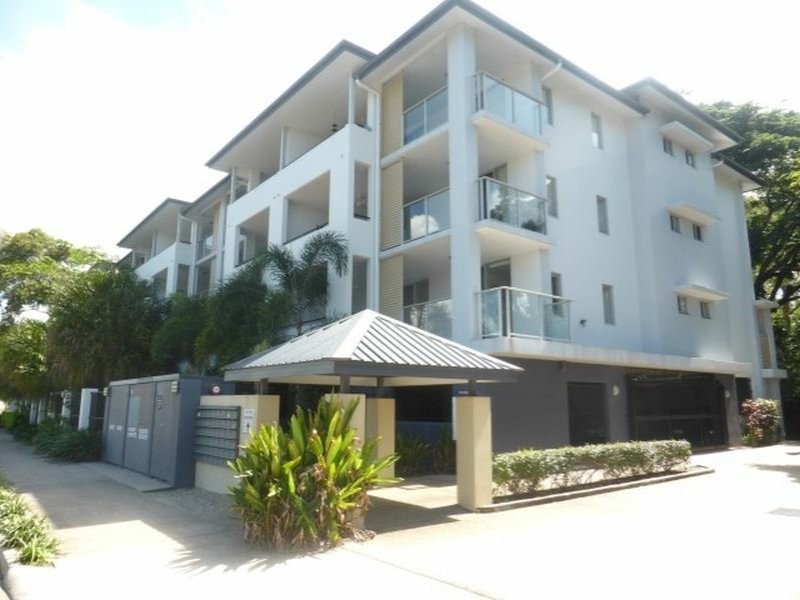 19/9 McLean Street, Cairns North QLD 4870