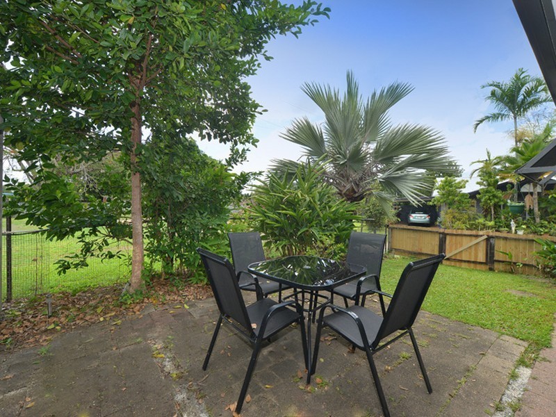 13/2-6 Lake Placid Road, Caravonica QLD 4878