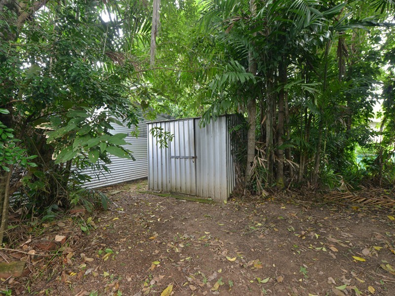 15 Hobson Drive, Brinsmead QLD 4870