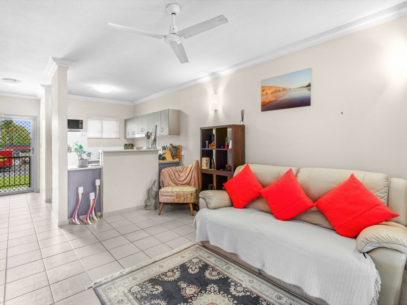 308/2-8 Centenary Close, Manoora QLD 4870