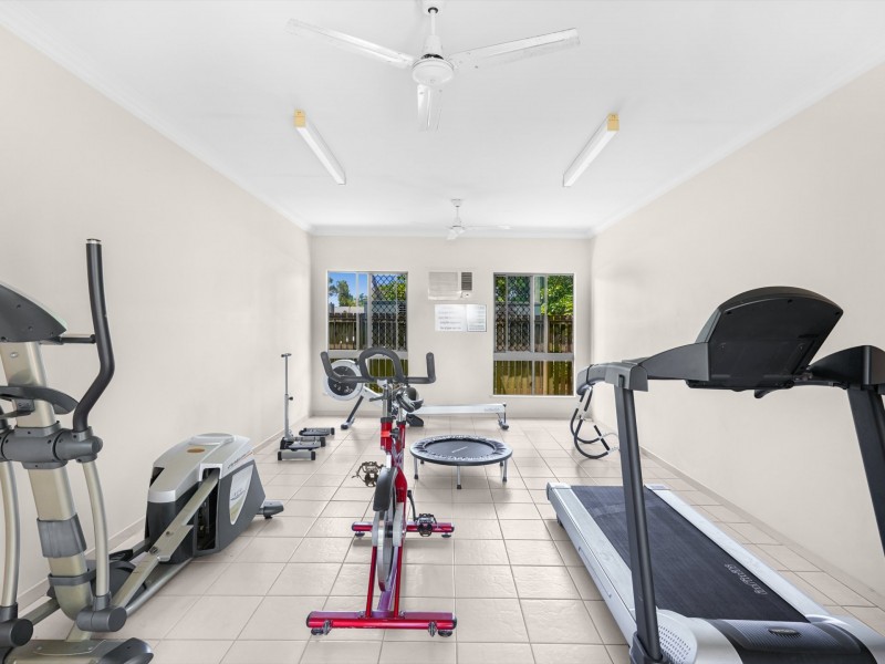 308/2-8 Centenary Close, Manoora QLD 4870