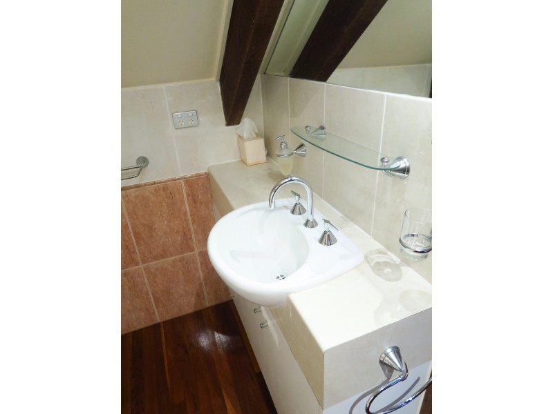 137 Sydney Street, Bayview Heights QLD 4868