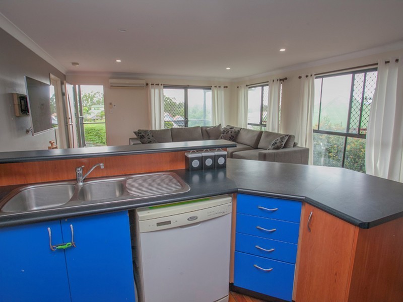 11 Glenross Place, Narangba QLD 4504
