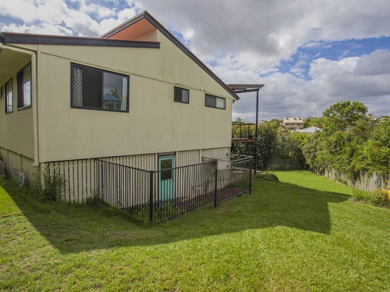11 Glenross Place, Narangba QLD 4504