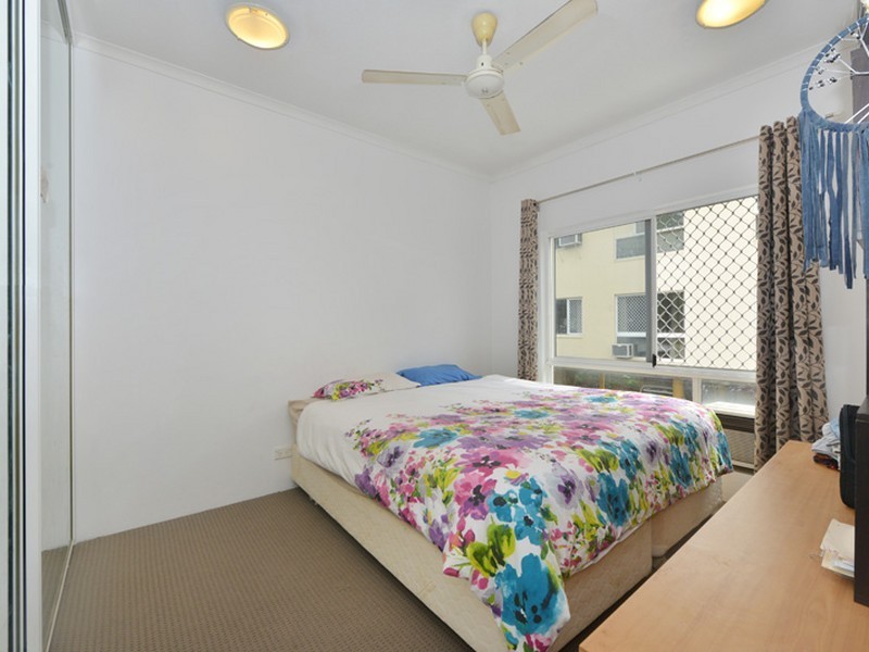 6/176 Hoare Street, Manunda QLD 4870