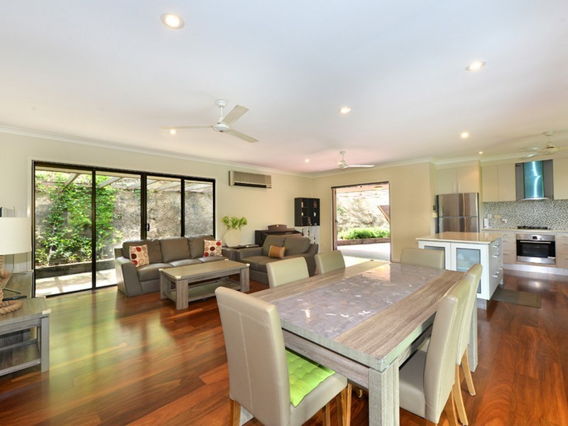 59 Summer Hill Drive, Mooroobool QLD 4870