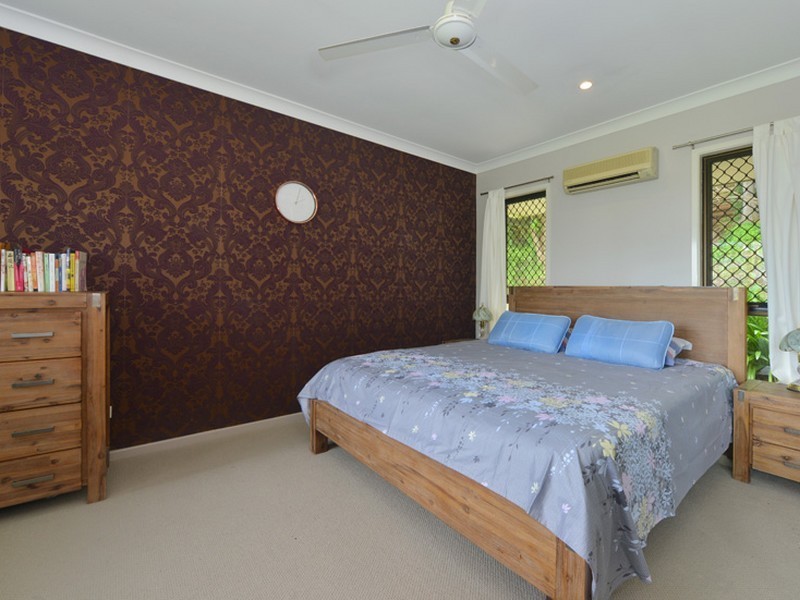 59 Summer Hill Drive, Mooroobool QLD 4870