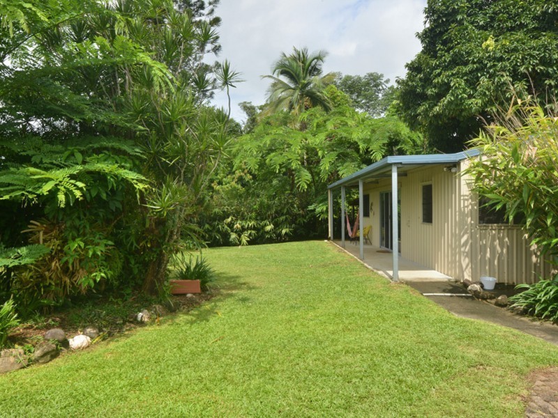 13 Turquoise Close, Bayview Heights QLD 4868