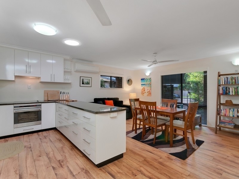 39 Henley Street, Earlville QLD 4870