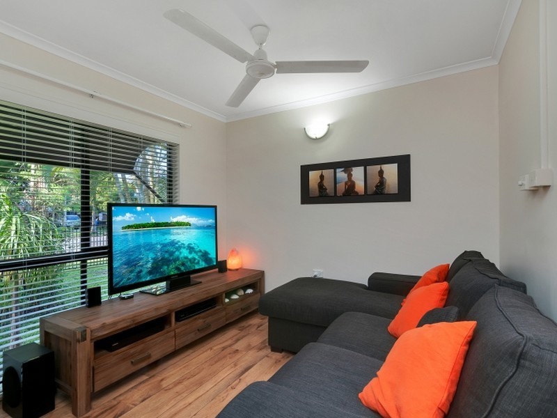 39 Henley Street, Earlville QLD 4870