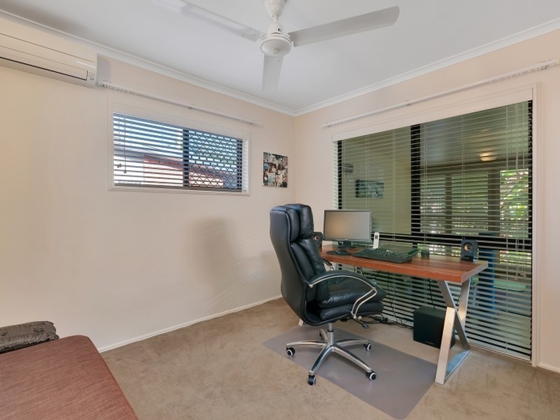 39 Henley Street, Earlville QLD 4870